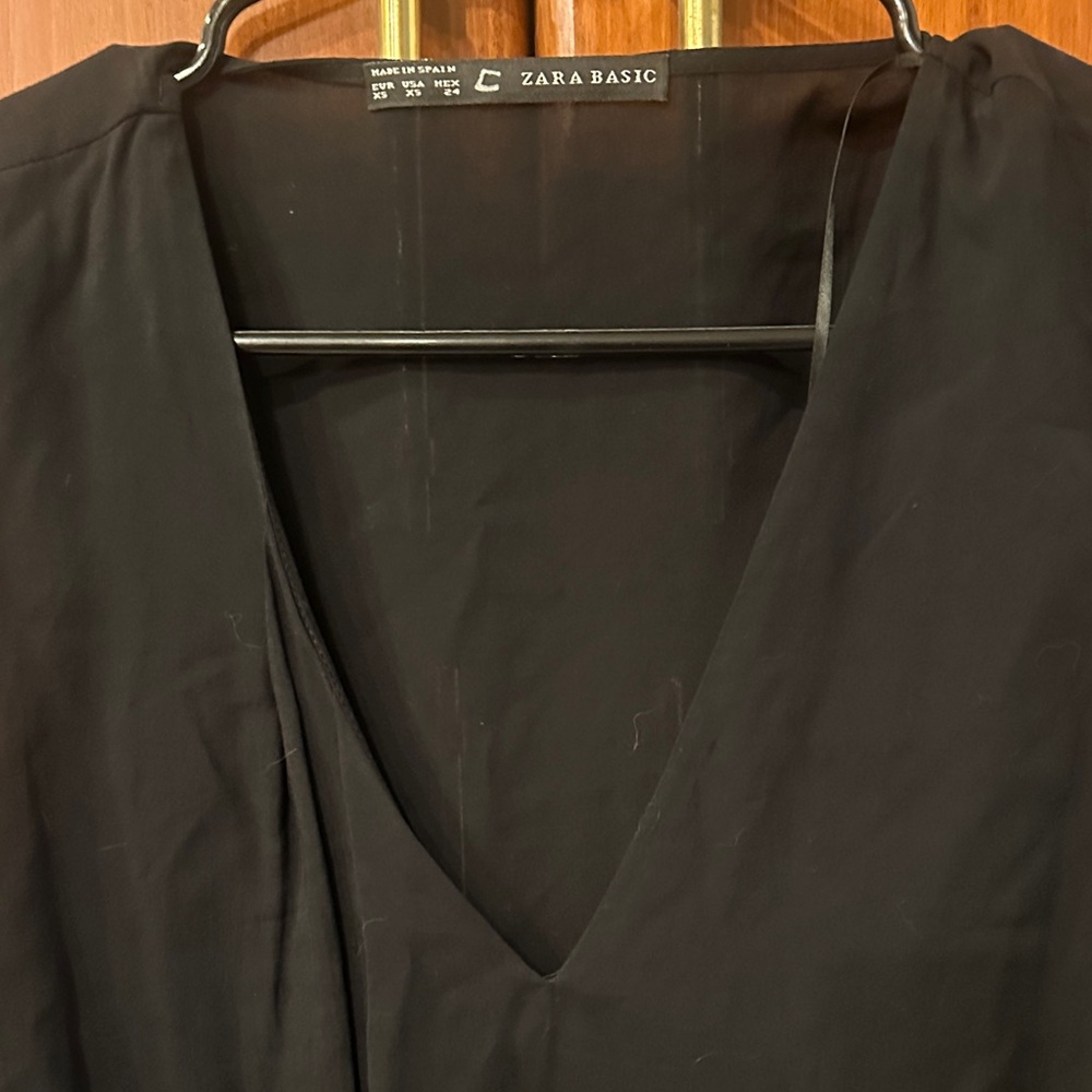 Zara Basic Vneck Asymmetrical Black Sleeveless Ta… - image 3